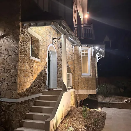 Georgia - Elégante Anglo-normande Avec Jardin - à 100 M Bénerville-sur-Mer