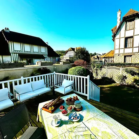 Georgia - Elegante Anglo-normande Avec Jardin - A 100 M * Бенервиль-сюр-Мер