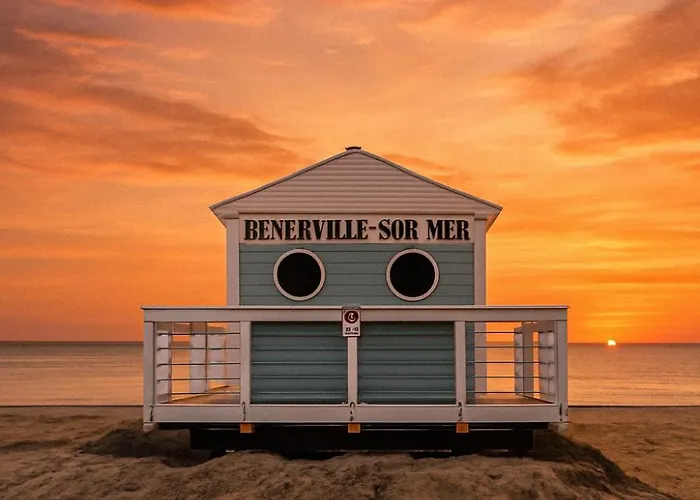 Georgia - Elegante Anglo-normande Avec Jardin - A 100 M Bénerville-sur-Mer